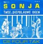 Four-Tak-Twee-diepblauwe-ogen